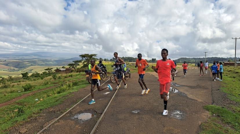 Runners training on a Kenyan dirt road